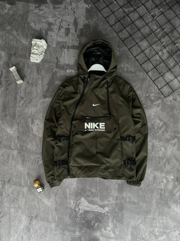 NIKE: RUNNING