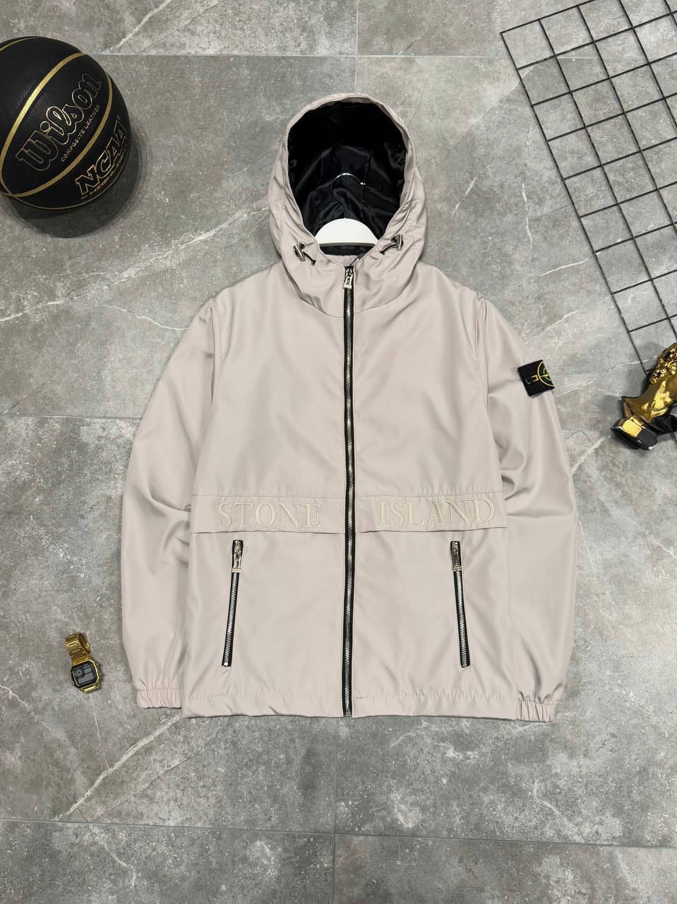 STONE ISLAND