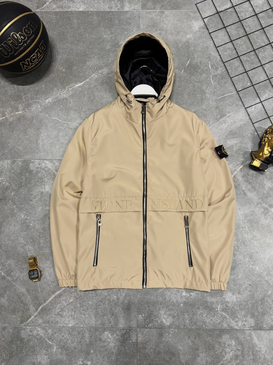STONE ISLAND