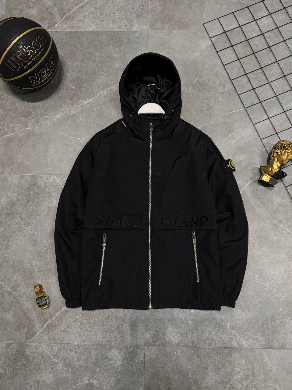 STONE ISLAND